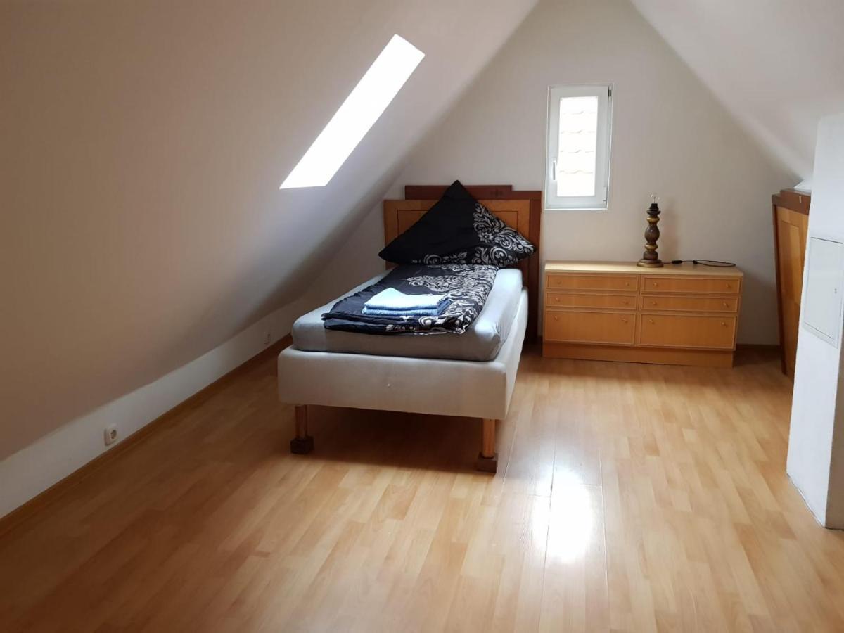 Lmi Haus & Urlaub Monteurwohnungen 2 Muensingen Ngoại thất bức ảnh