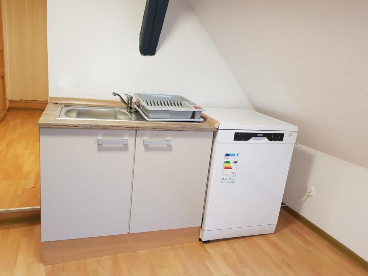 Lmi Haus & Urlaub Monteurwohnungen 2 Muensingen Ngoại thất bức ảnh